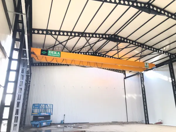 Double Girder Overhead Crane work 3 - Deka Crane